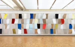 Ellsworth Kelly - sculptures on the wall